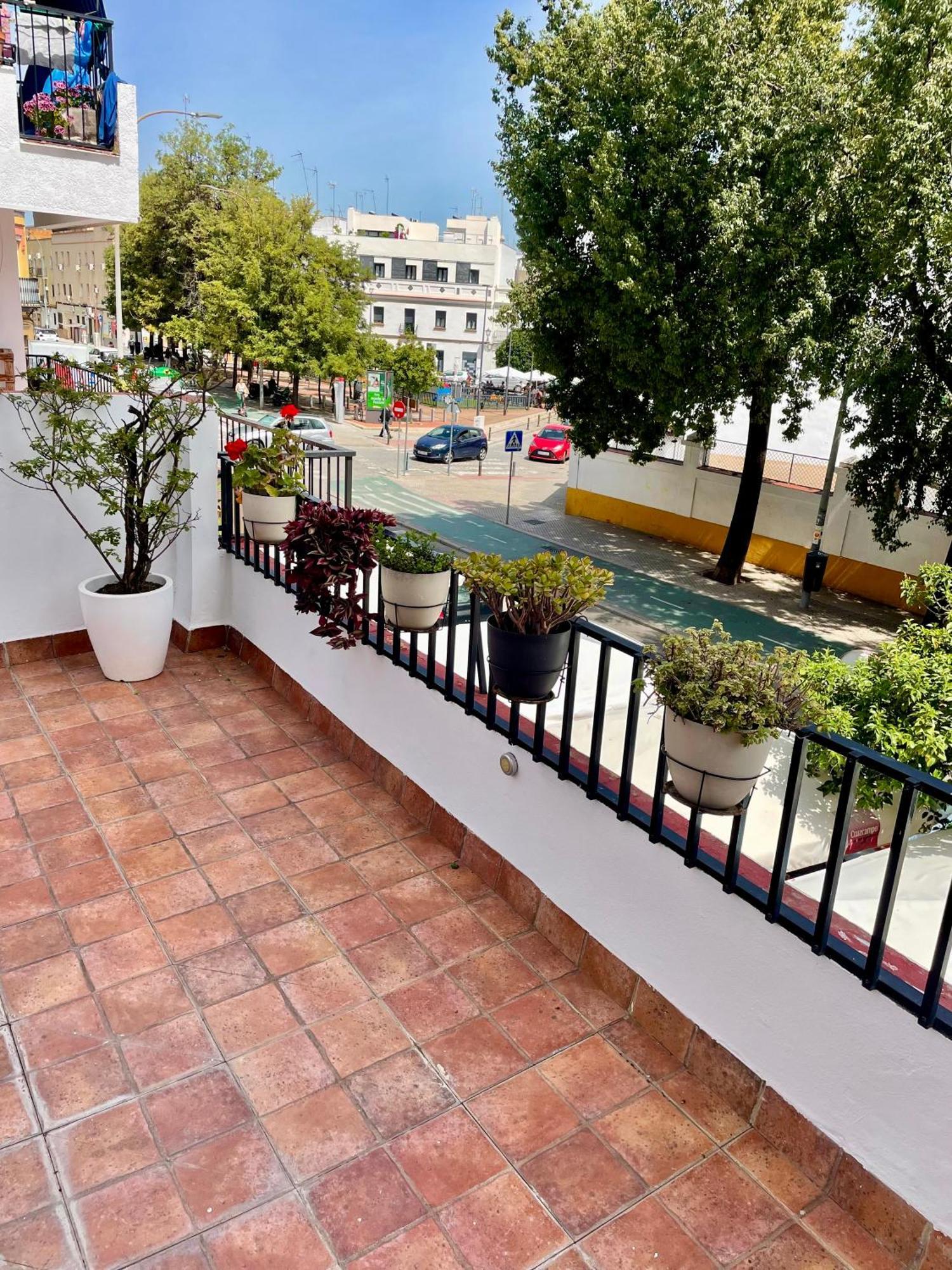 La Terraza De Triana Apartment Seville Ngoại thất bức ảnh